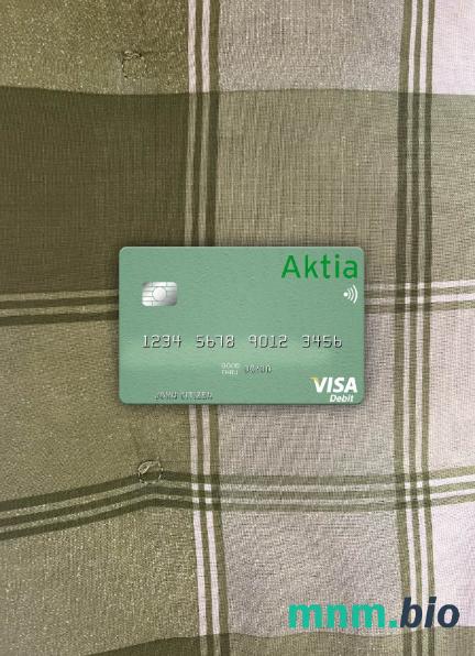 Finland Aktia Savings bank visa obciążyć card wygląd fotograficzny skan PSD + zdjęcie